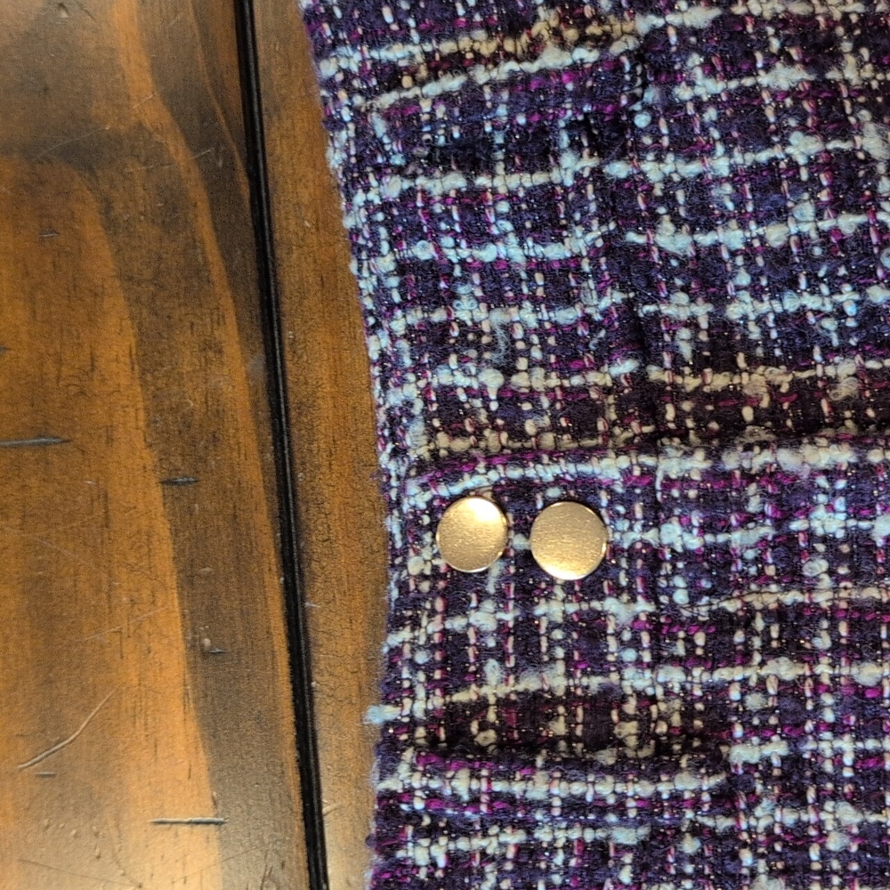 House Of Harlow Tweed Shorts - Picture 4 of 8